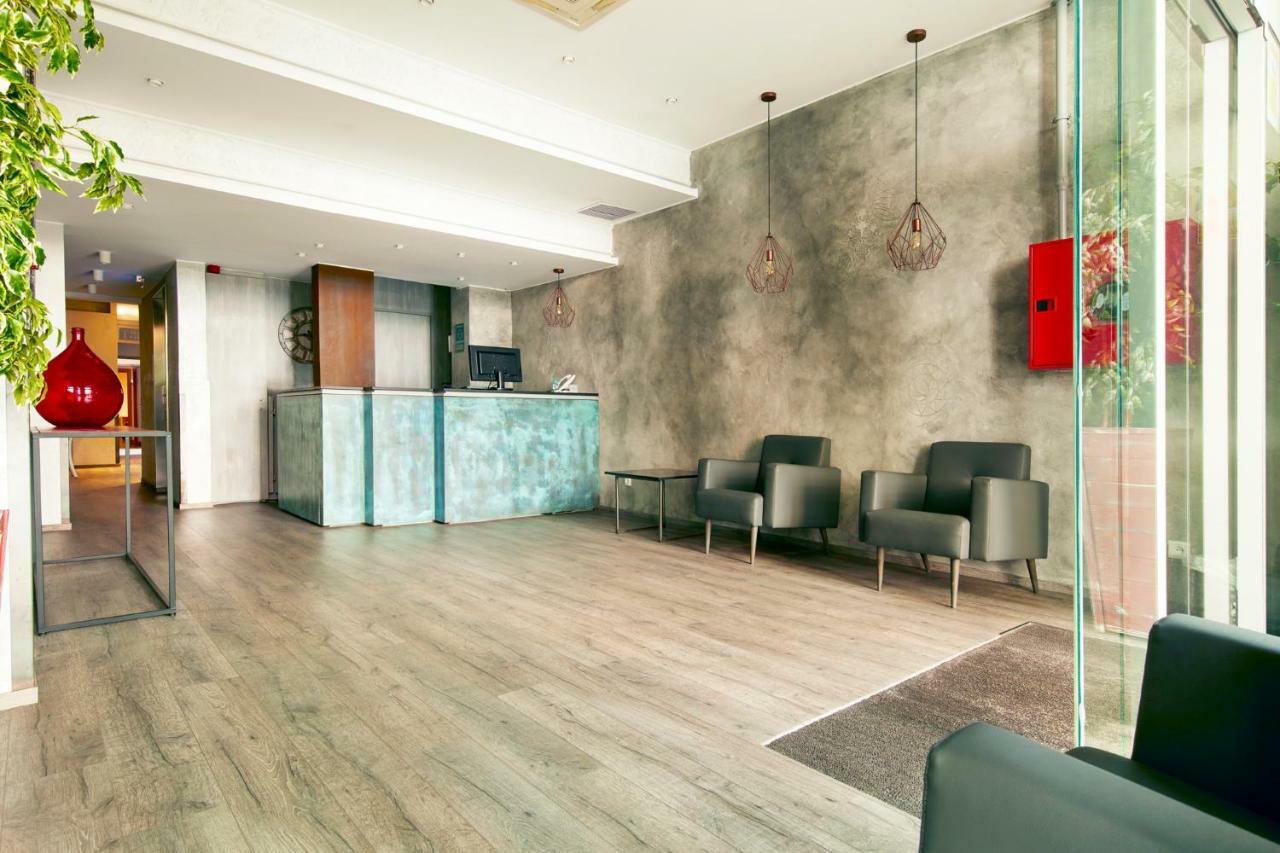 Hotel Transit Barcelona Ngoại thất bức ảnh